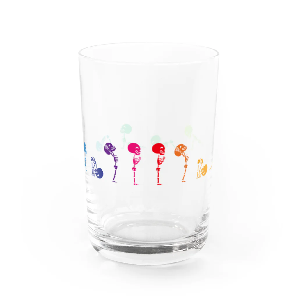 くねくね道の太陽礼拝ヨガガイコツ Water Glass :back