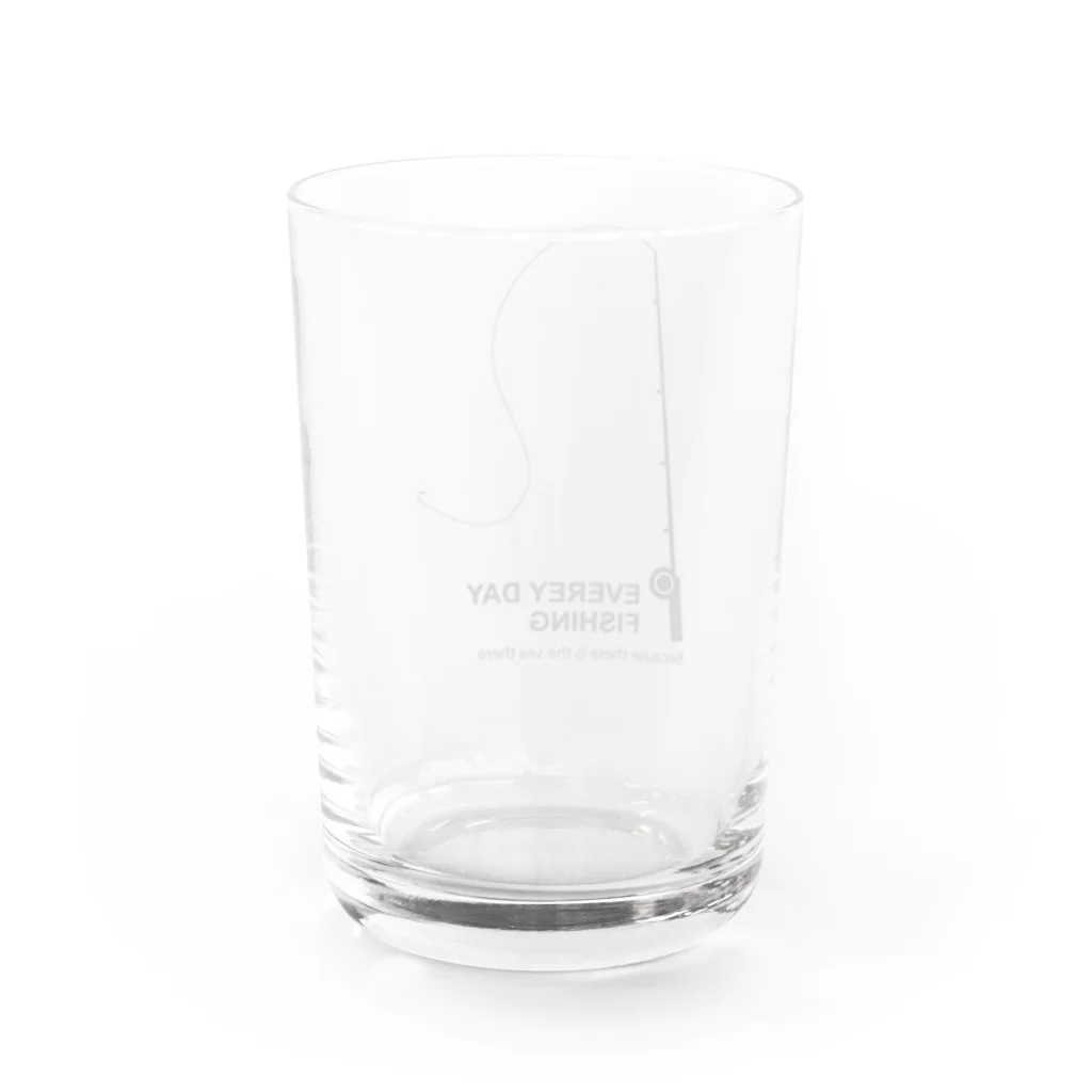 okamensのエブリディ フィッシング Water Glass :back