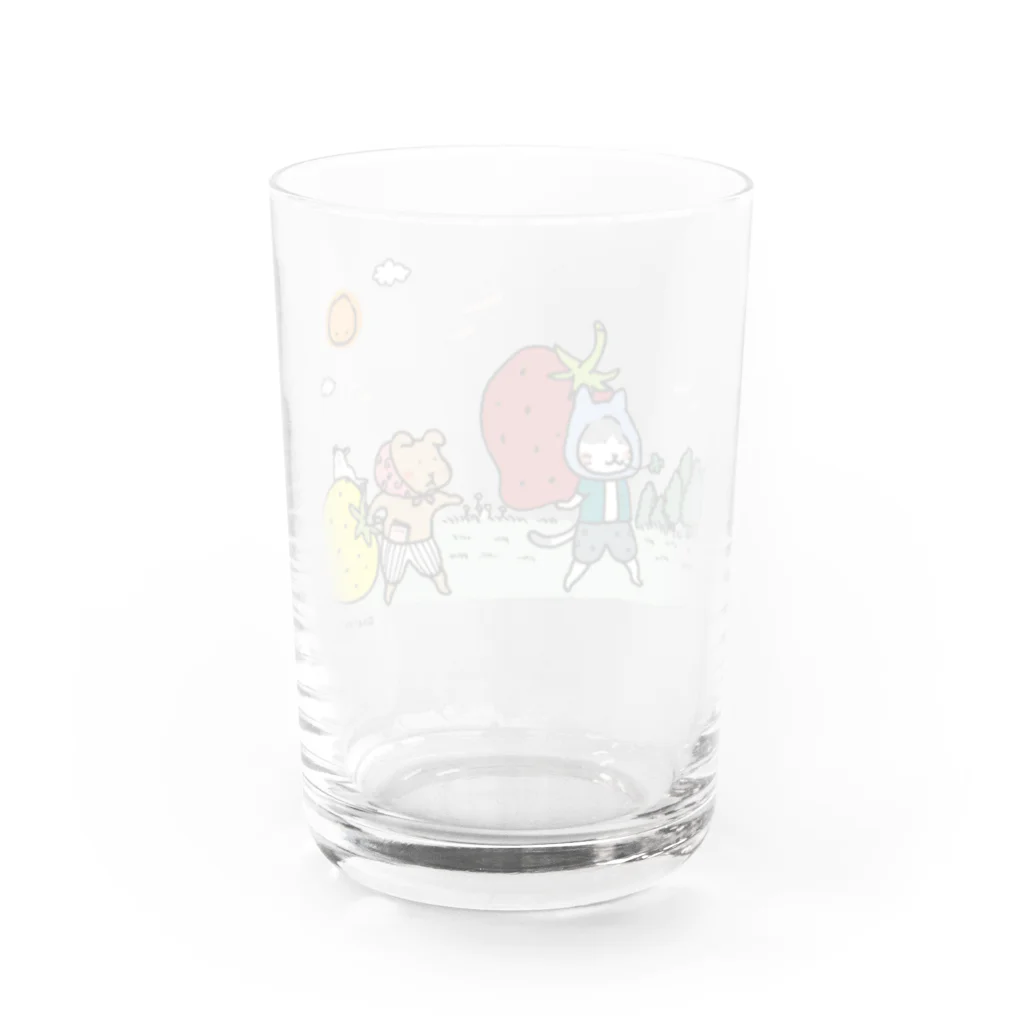 ほっかむねこ屋（アトリエほっかむ）の大きないちご（歩いて運ぶ編） Water Glass :back