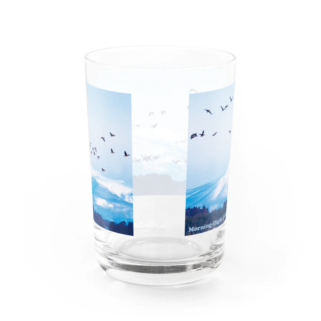 雁花工房（寄付アイテム販売中です）の栗駒山とマガン Water Glass :back