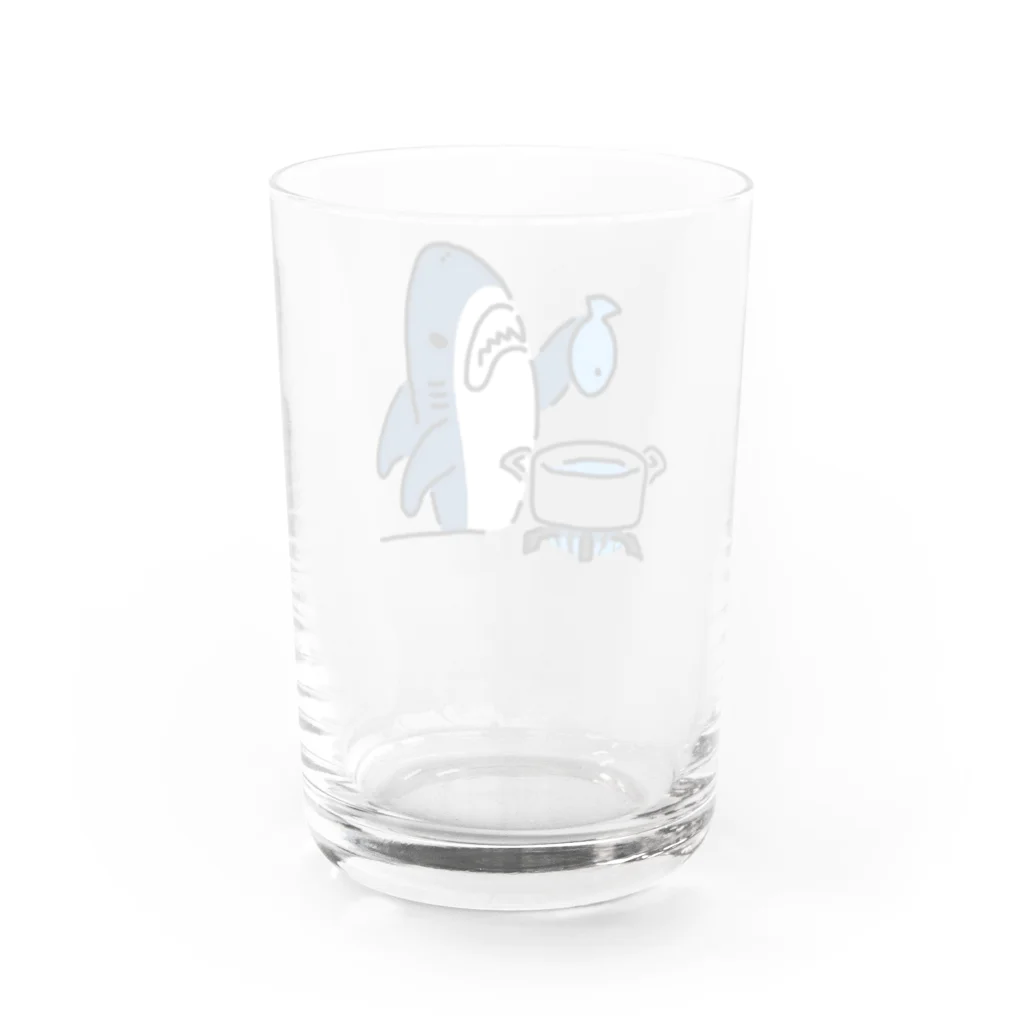 サメ わりとおもいの魚を茹でるサメ Water Glass :back