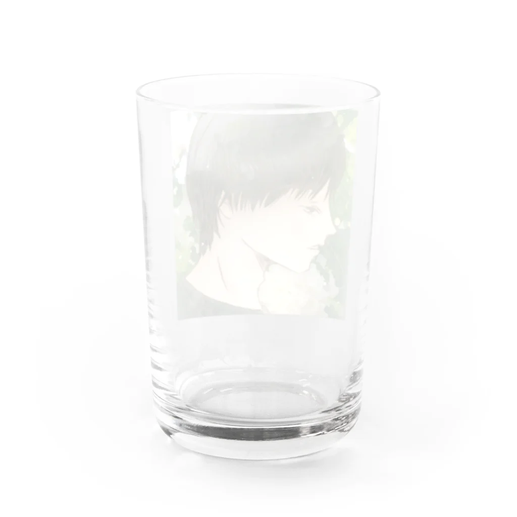 たまたまの横顔と薔薇 Water Glass :back