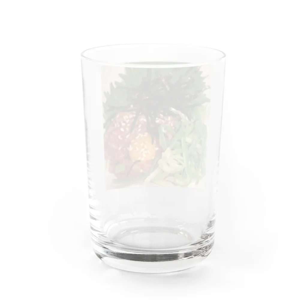 生肉の世界一ユッケなグラス Water Glass :back