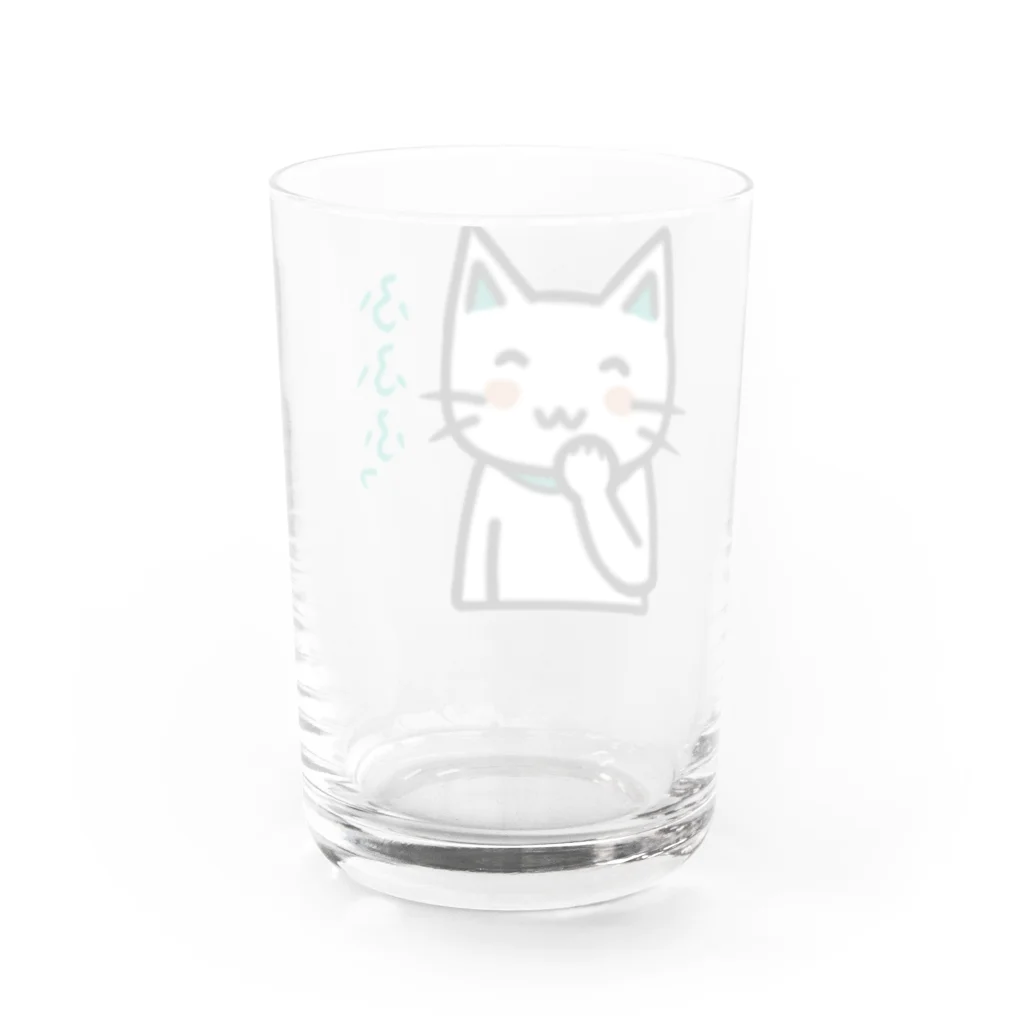 😸にゃんこのおへや😺の笑っている白猫 Water Glass :back