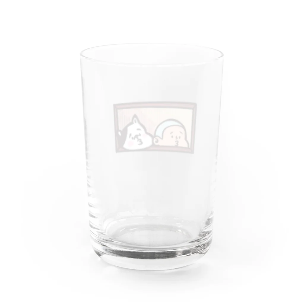 momochan_peのびぃ助と犬の窓からひょっこり Water Glass :back