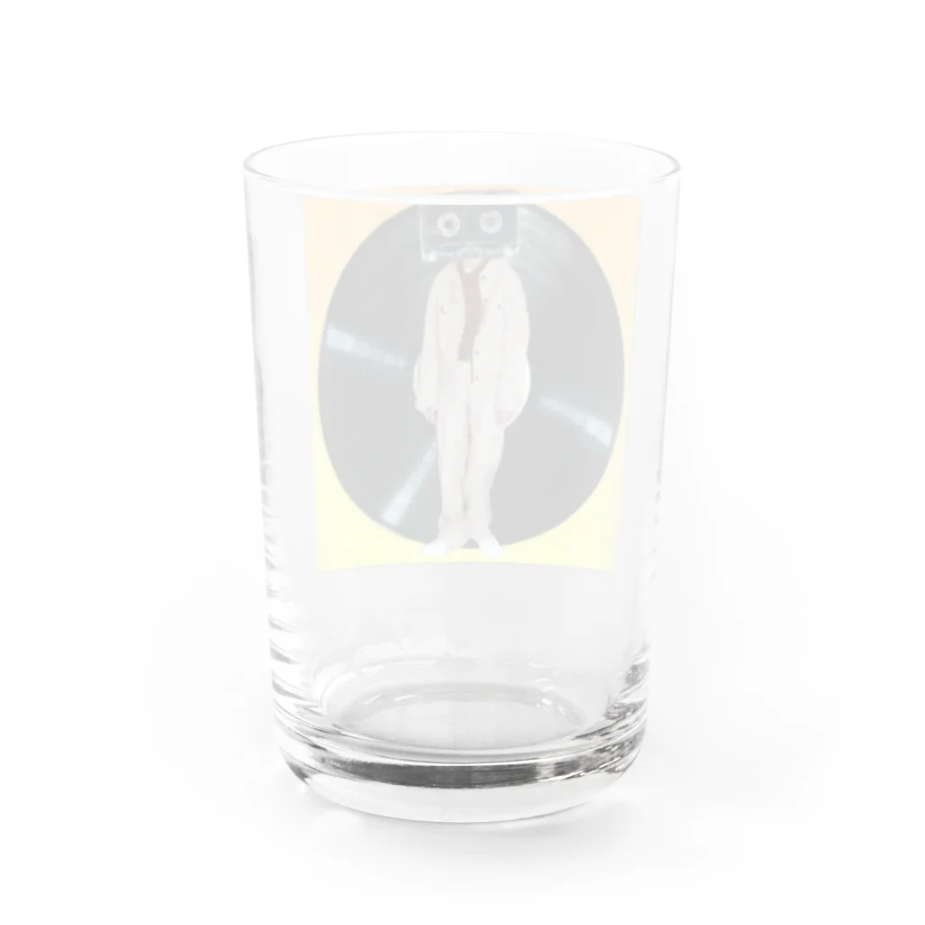 oka0150noのカセット男 Water Glass :back