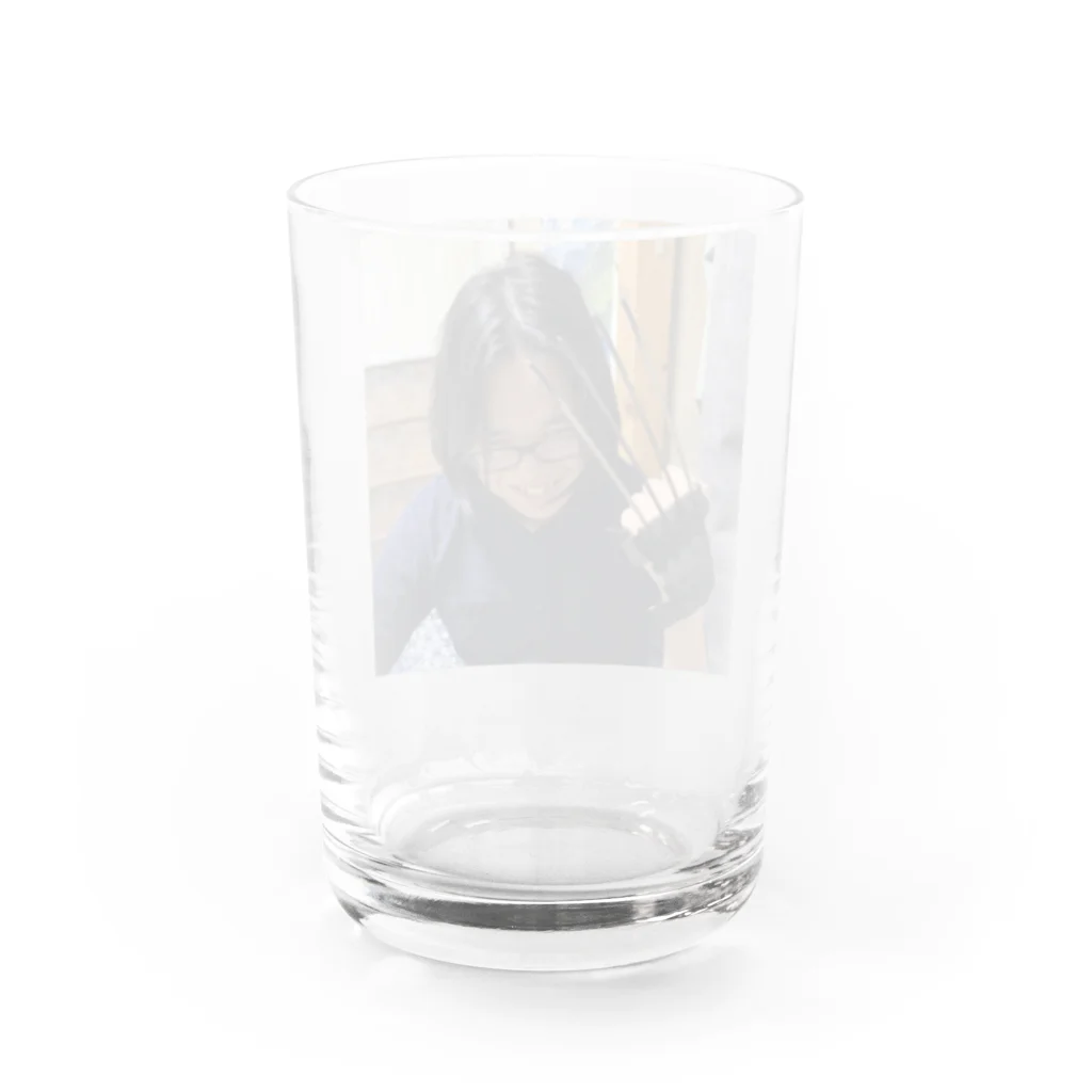akkieeffectのアイアンクロー秋吉 Water Glass :back