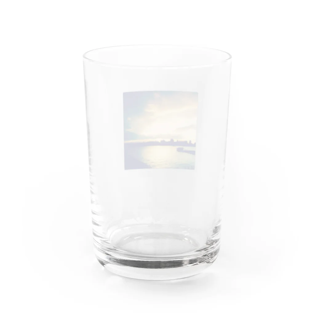 サトリアートの早朝 Water Glass :back