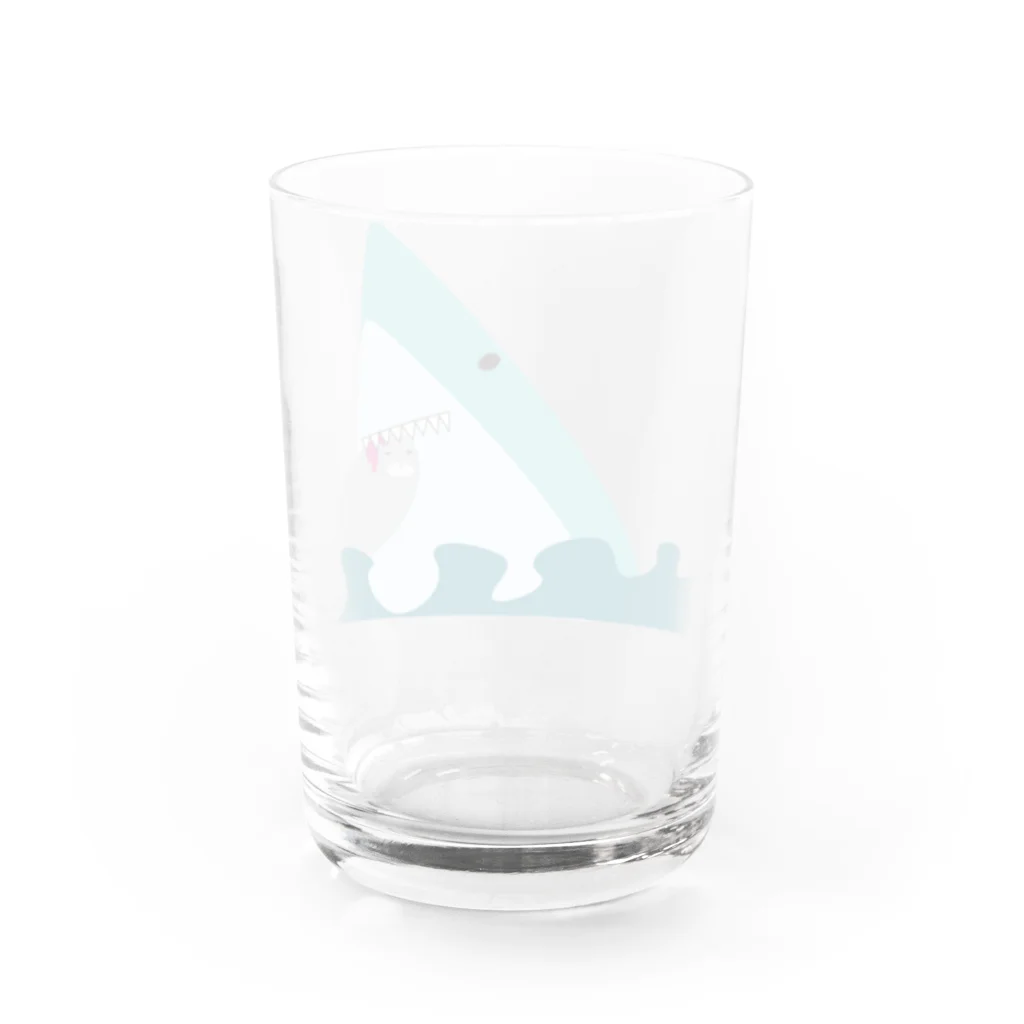 きまぐれの食べてるサメくん Water Glass :back