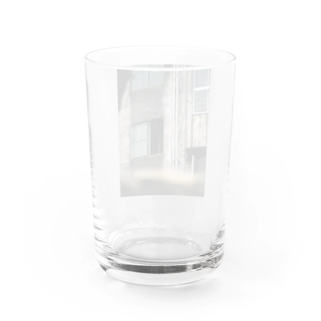 ハラシバキ商店の心霊写真(窓の女) Water Glass :back