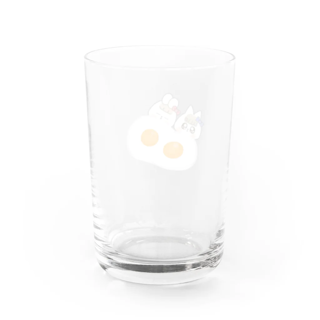 可愛すぎるうさぎの可愛すぎるうさぎと目玉焼きおふとん Water Glass :back