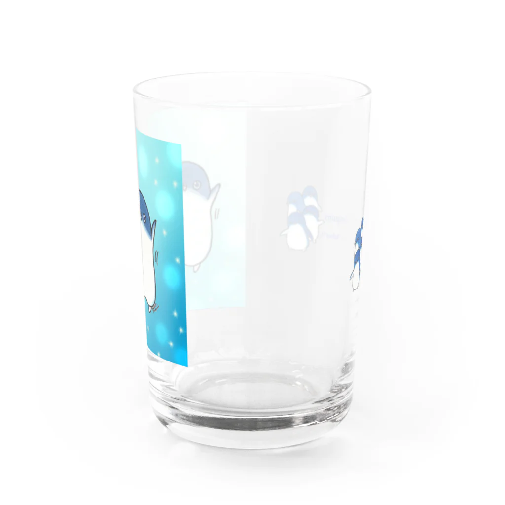 ヤママユ(ヤママユ・ペンギイナ)のふたごのフェアリーペンギン(キラキラロゴつき) Water Glass :back