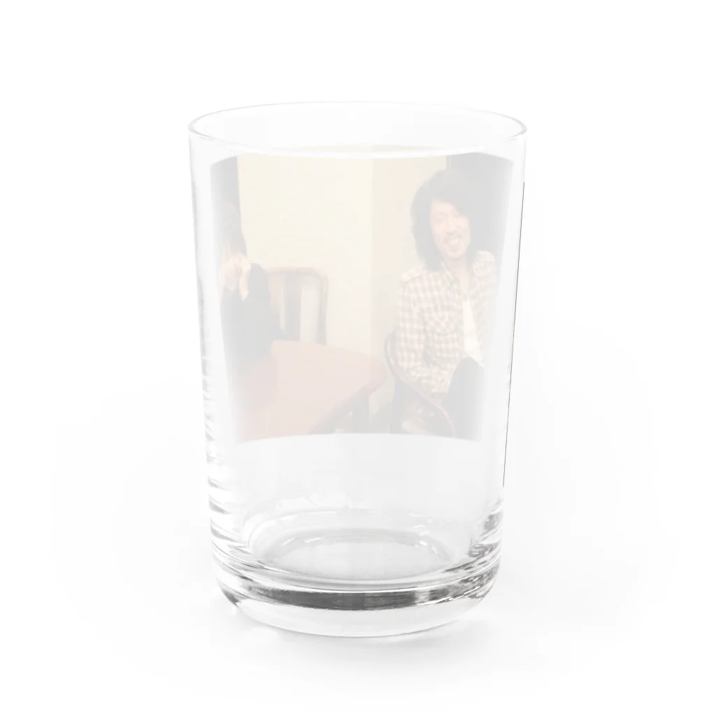 lutamakoのウエノくんとメグミくん Water Glass :back