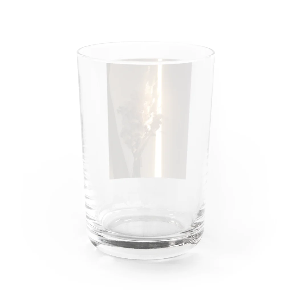 gu_shan_の夕暮れにのびる直線 Water Glass :back