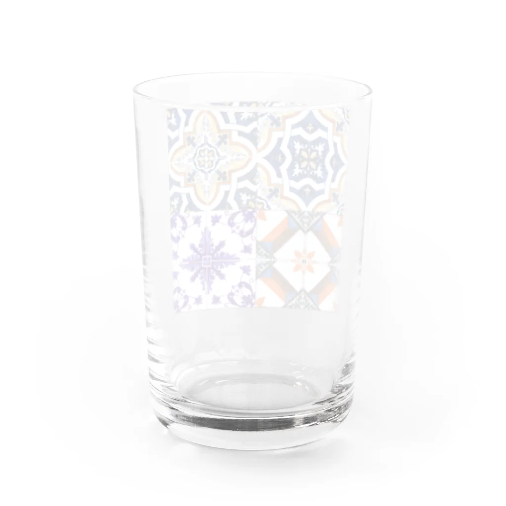 𝙈𝙊𝙈𝙊'𝙨 𝙎𝙝𝙤𝙥のレトロなタイル 06 Water Glass :back