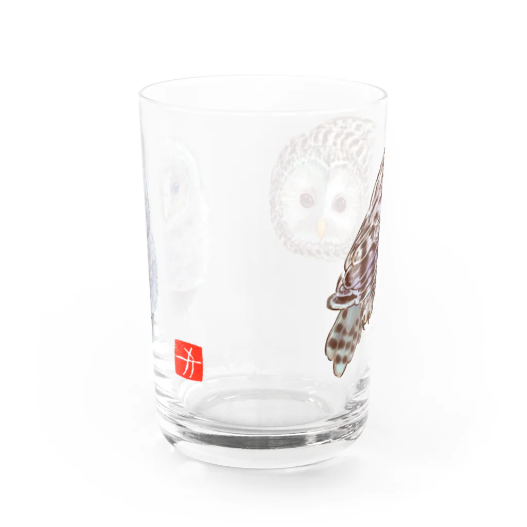 カリヲ屋スズリ支店のウラルフクロウ　大小2 Water Glass :back