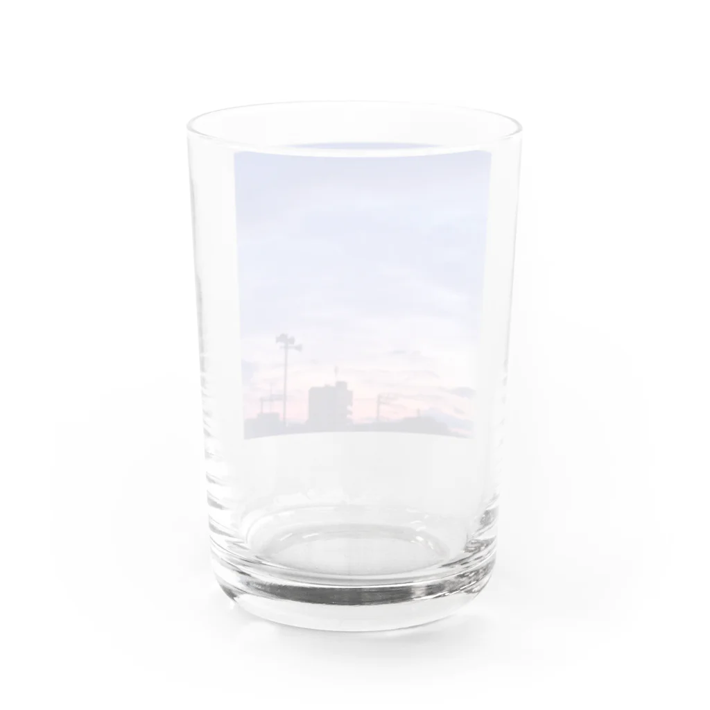 そらのおみせやさんの東雲の空 Water Glass :back