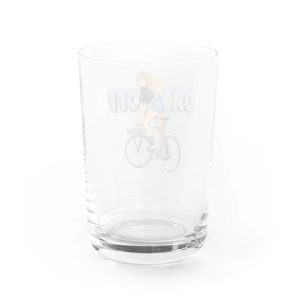 nidan-illustrationの"DAY OFF" Water Glass :back