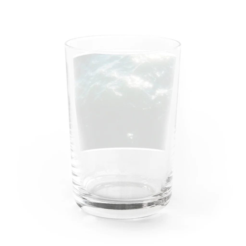 白湯の写ルンですで撮った江ノ島の海 Water Glass :back