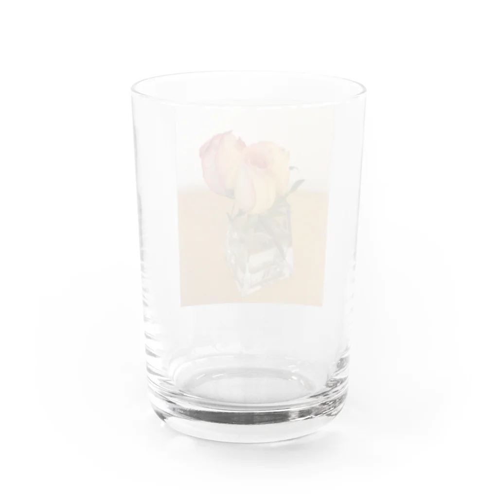 GreenTrexのバラのある生活 Water Glass :back