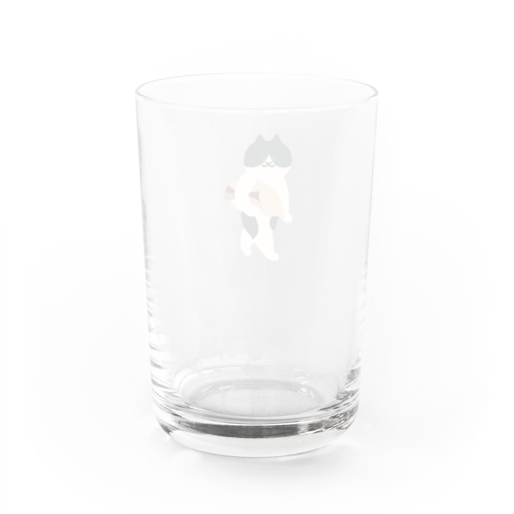 SUIMINグッズのお店のはまちの握り寿司を前のめりに運ぶねこ Water Glass :back