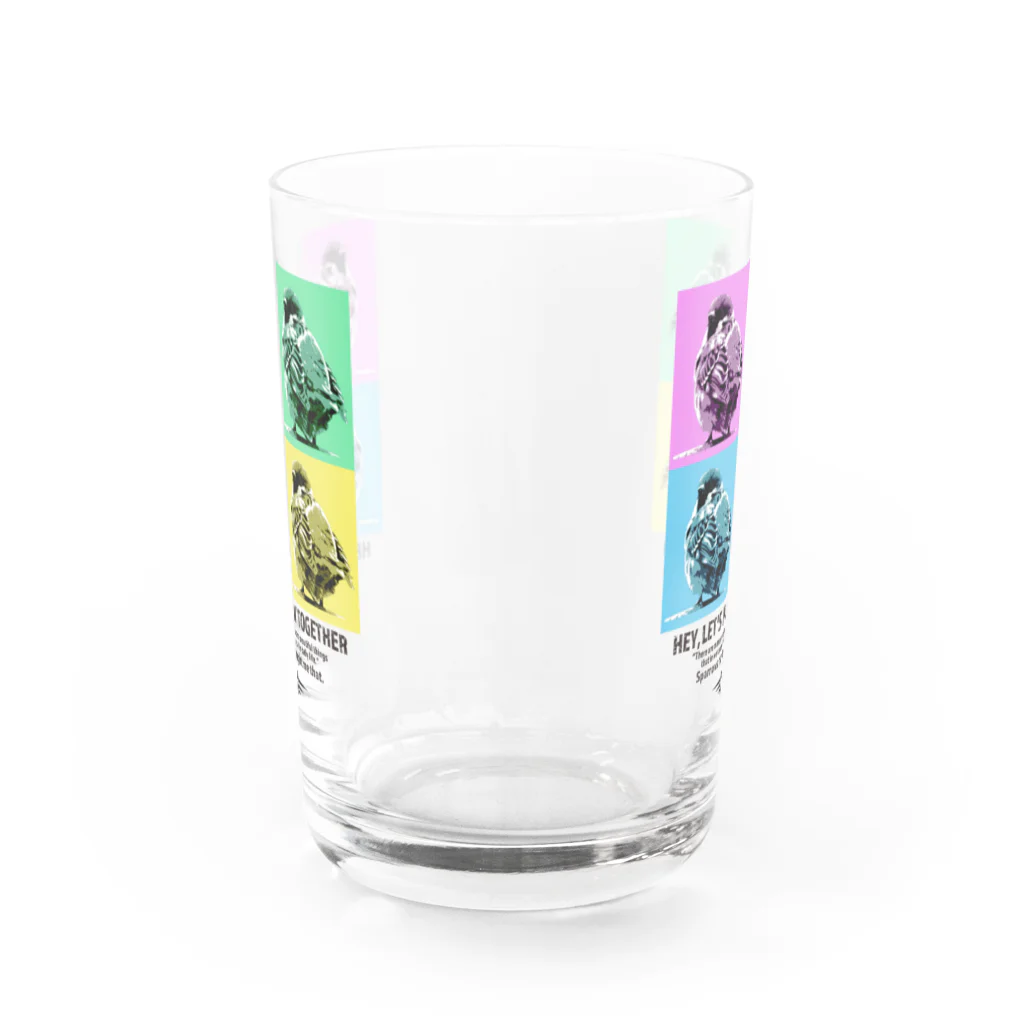 “すずめのおみせ” SUZURI店のすずめのオチリ・ポップアート Water Glass :back