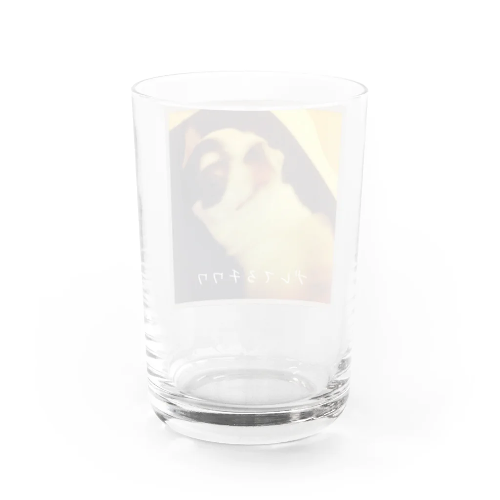 あくびのブレてるチワワ Water Glass :back