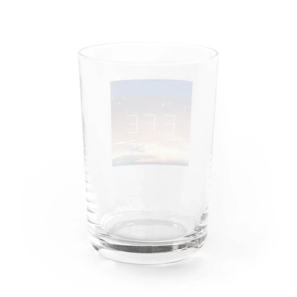 E.F.E(イフィ)suzuri様店の『E.F.E』ロゴグラス Water Glass :back