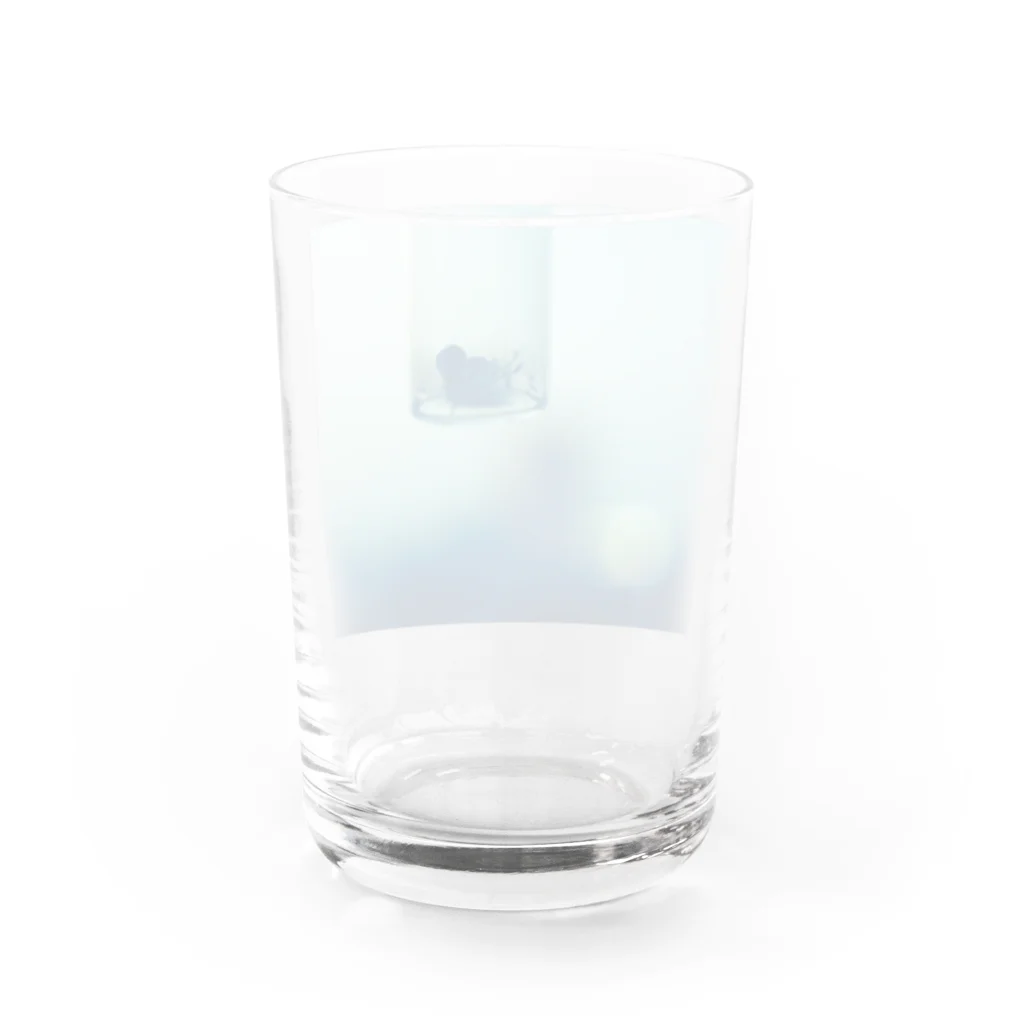 CHIBI Art & Photo STUDIOの夢見る事も無く Water Glass :back