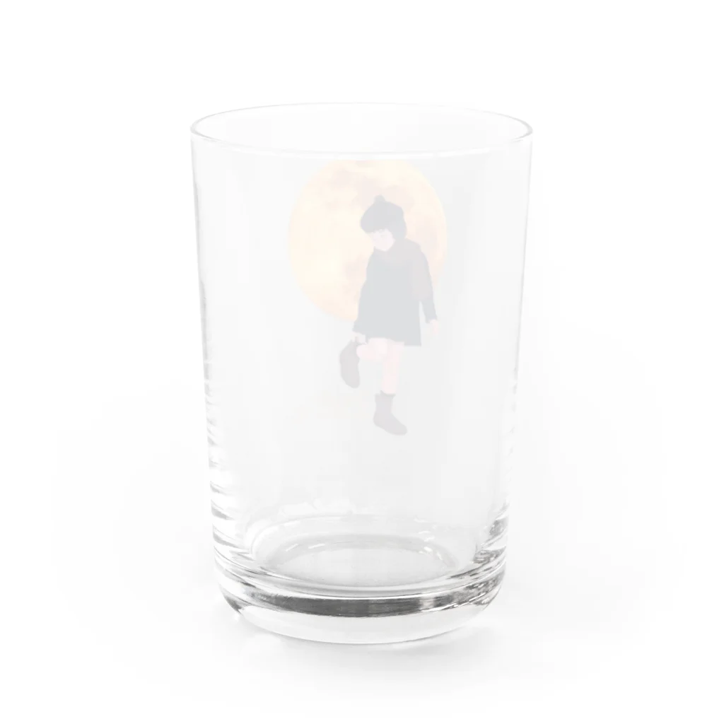 キッズモード某の月と黒ワンピの女の子 Water Glass :back