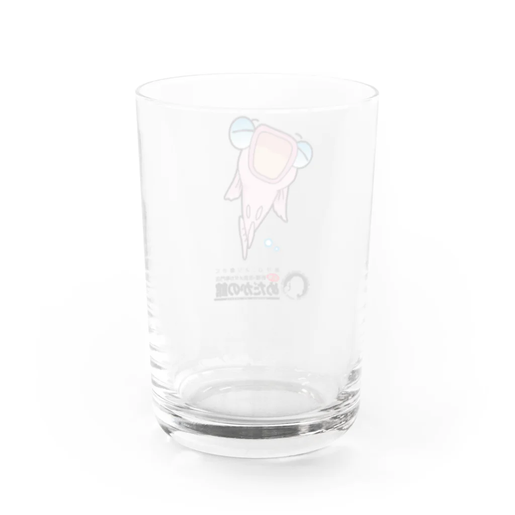 めだかの館公式グッズショップのピンクメダカの秋桜ちゃん Water Glass :back