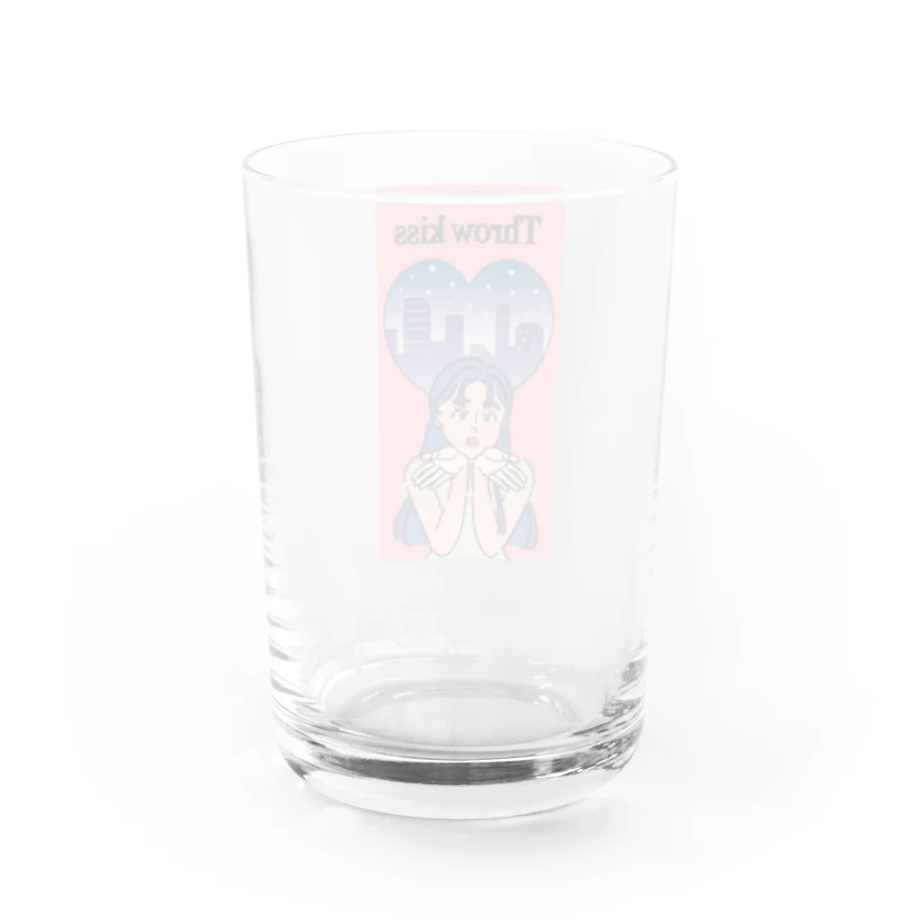 TSUKIKOU SHOP の投げキッスの女の子 Water Glass :back