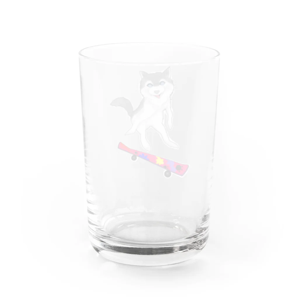 P_aquaのスケボーウルフ Water Glass :back