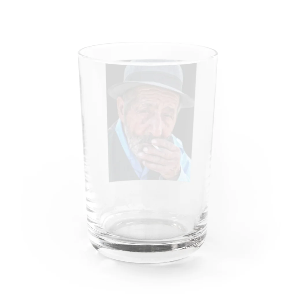 hplkjnyのおじいちゃん Water Glass :back