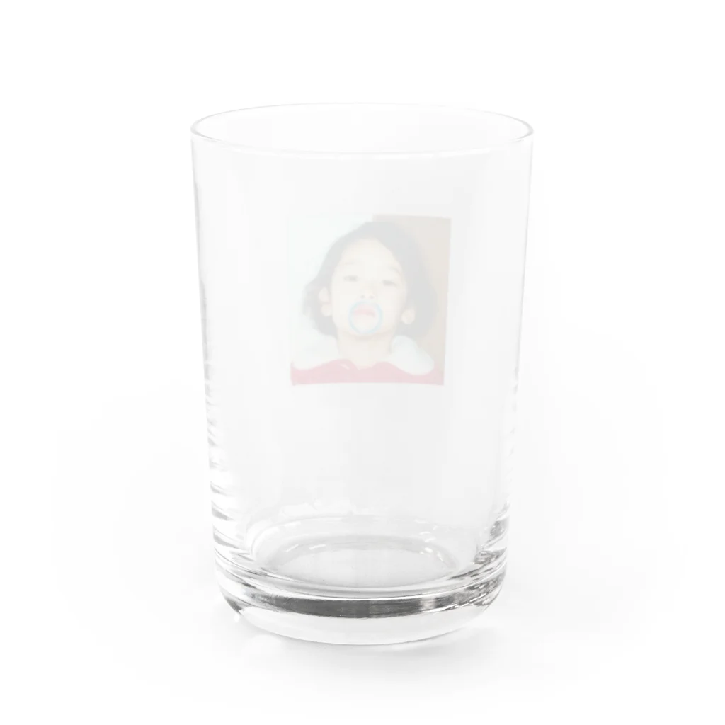 小島ふかせ画伯のボッタクリ商売の小島ふかせの幼少期です。 Water Glass :back