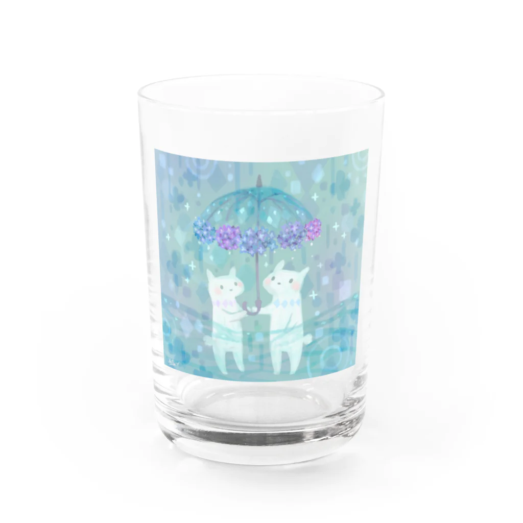 ショップの相合い傘の白い生き物 Water Glass :front