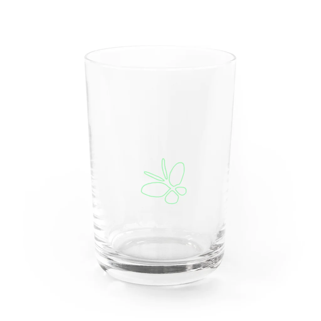 Sea of Grassのミドリのチョウチョ Water Glass :front