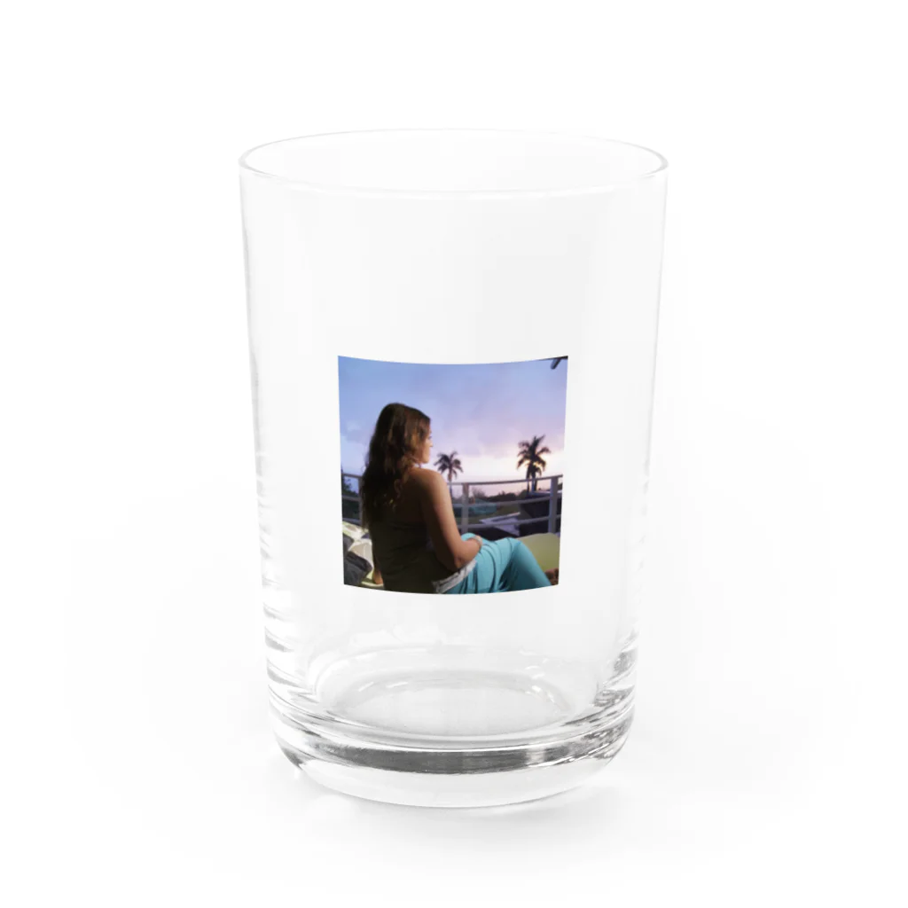 Stylishの女性の物語 Water Glass :front