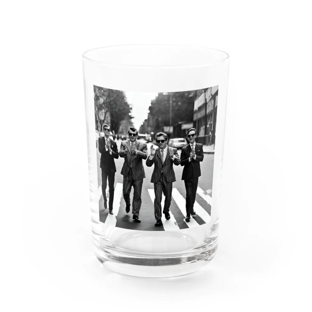 Suzuran_ranのイケオジ Water Glass :front