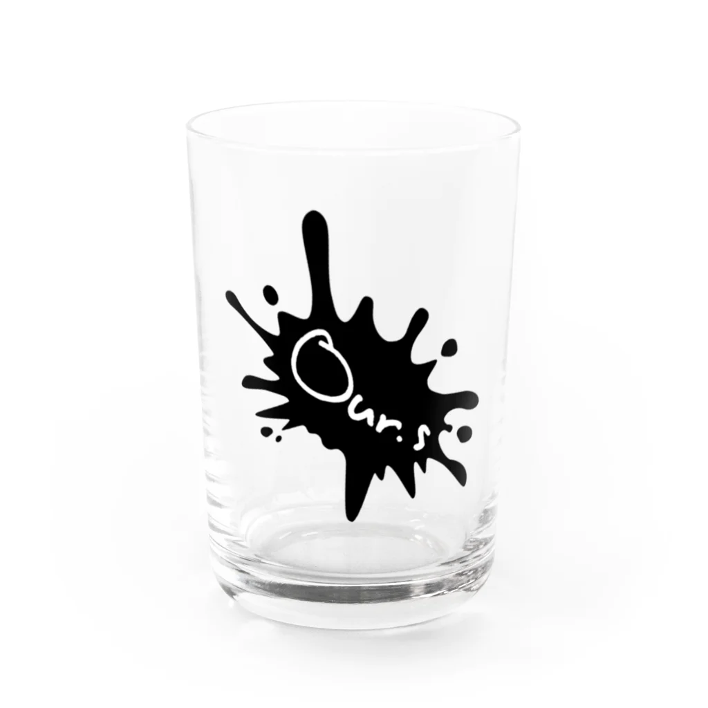 Our.s SUZURI店のOur.s とびちるビックインク風ロゴ Water Glass :front