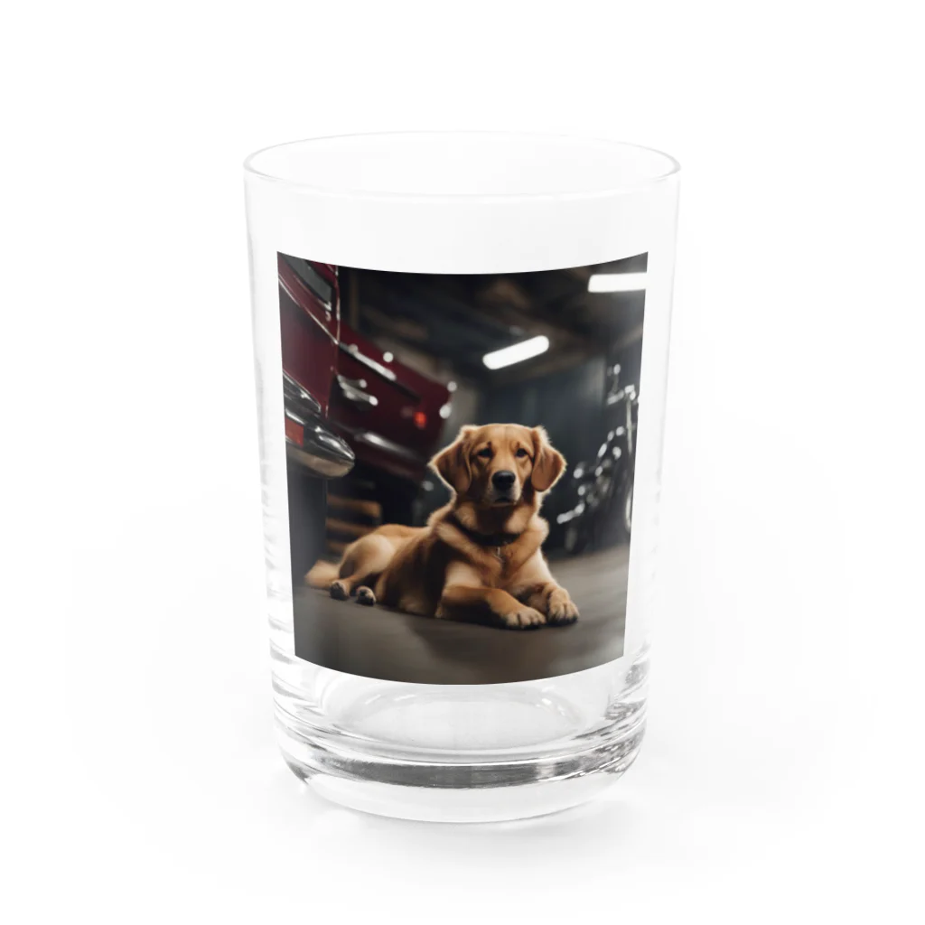 NiTiのガレージにいる犬 Water Glass :front