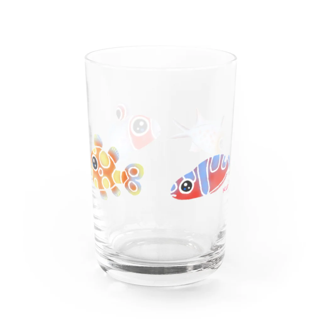 栗坊屋の幼魚だから小さいよ Water Glass :front