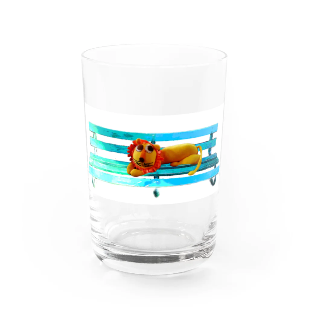 PAW WOW MEOWの「公園にライオンがいます」 Water Glass :front