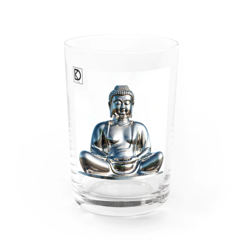 D・K　Design.saitama　ディーケーデザインさいたまのDKデザイン　白背景　銀の大仏様 グラス前面