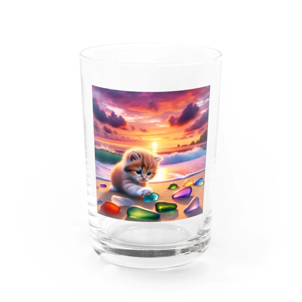 yunakiziの夕日の中シーガラスで遊ぶ子猫 グラス前面