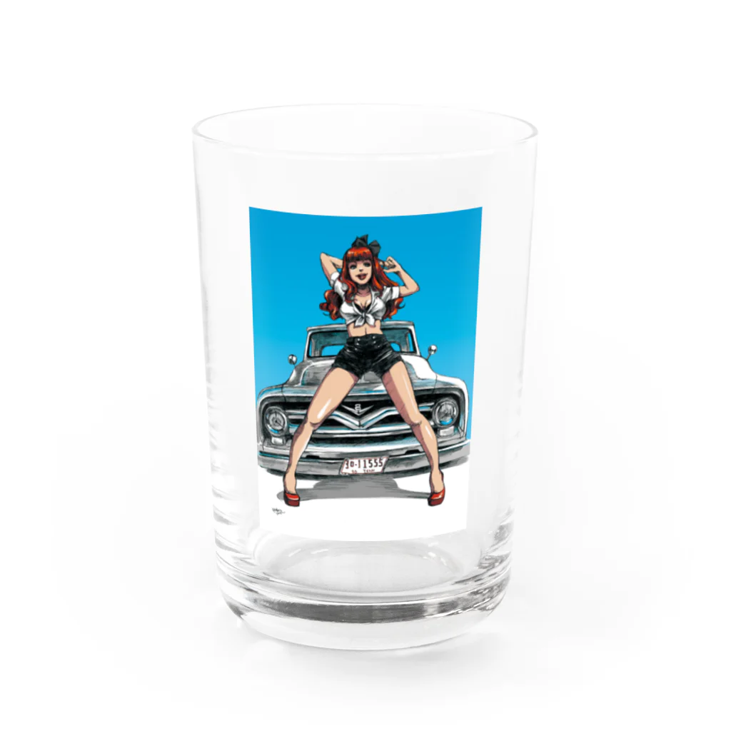 Ginger DesignsのPinupgirl with Pickup  truck Water Glass :front
