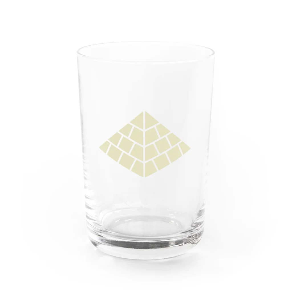 十分に広い店のピラミッド Water Glass :front