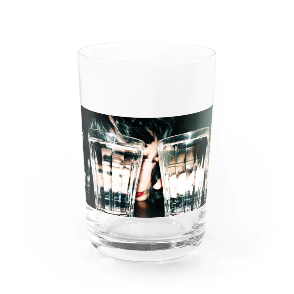 山掛とろろの猫除けは効かない Water Glass :front