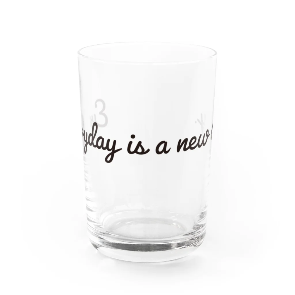 ALBAtherapyのEveryday is a new day ブラック Water Glass :front