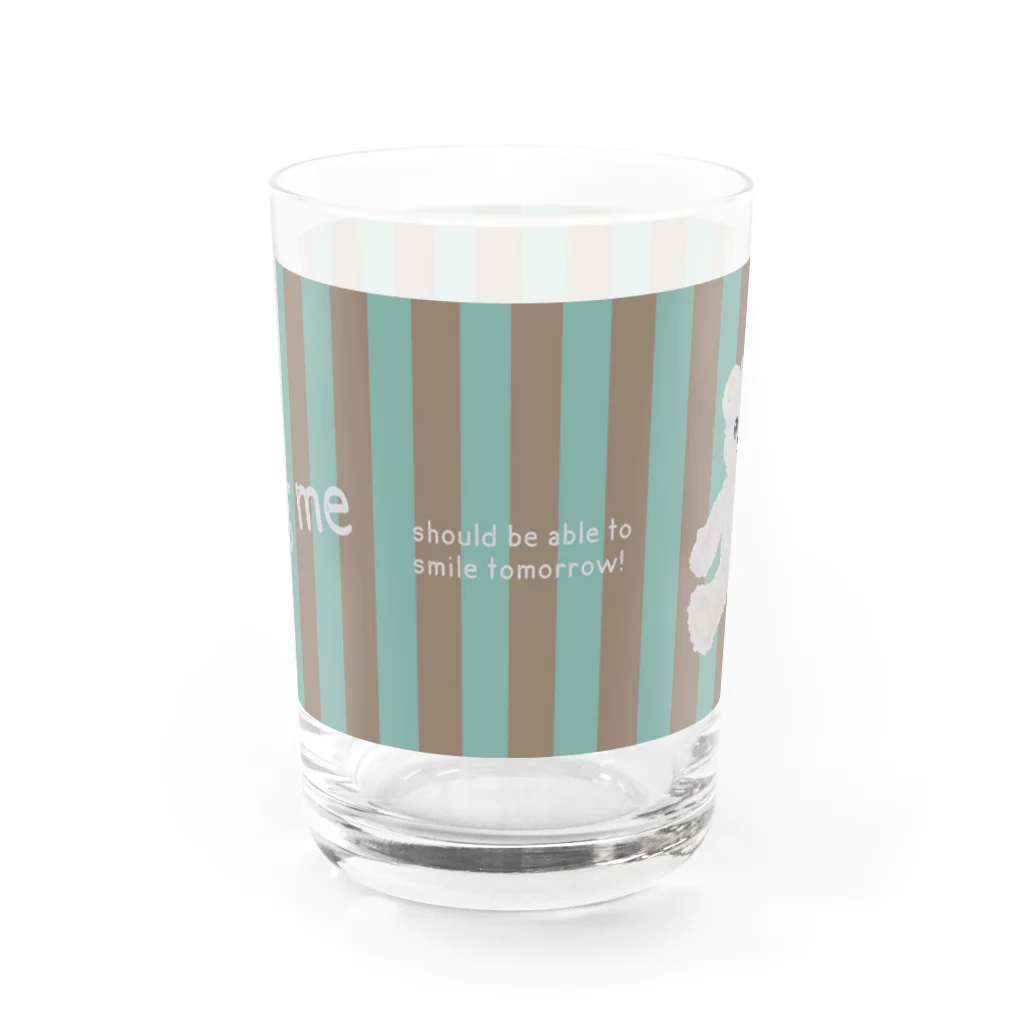 cocoartの雑貨屋さんの【Hug me】（白くま）グラス＝SALE中！！ Water Glass :front